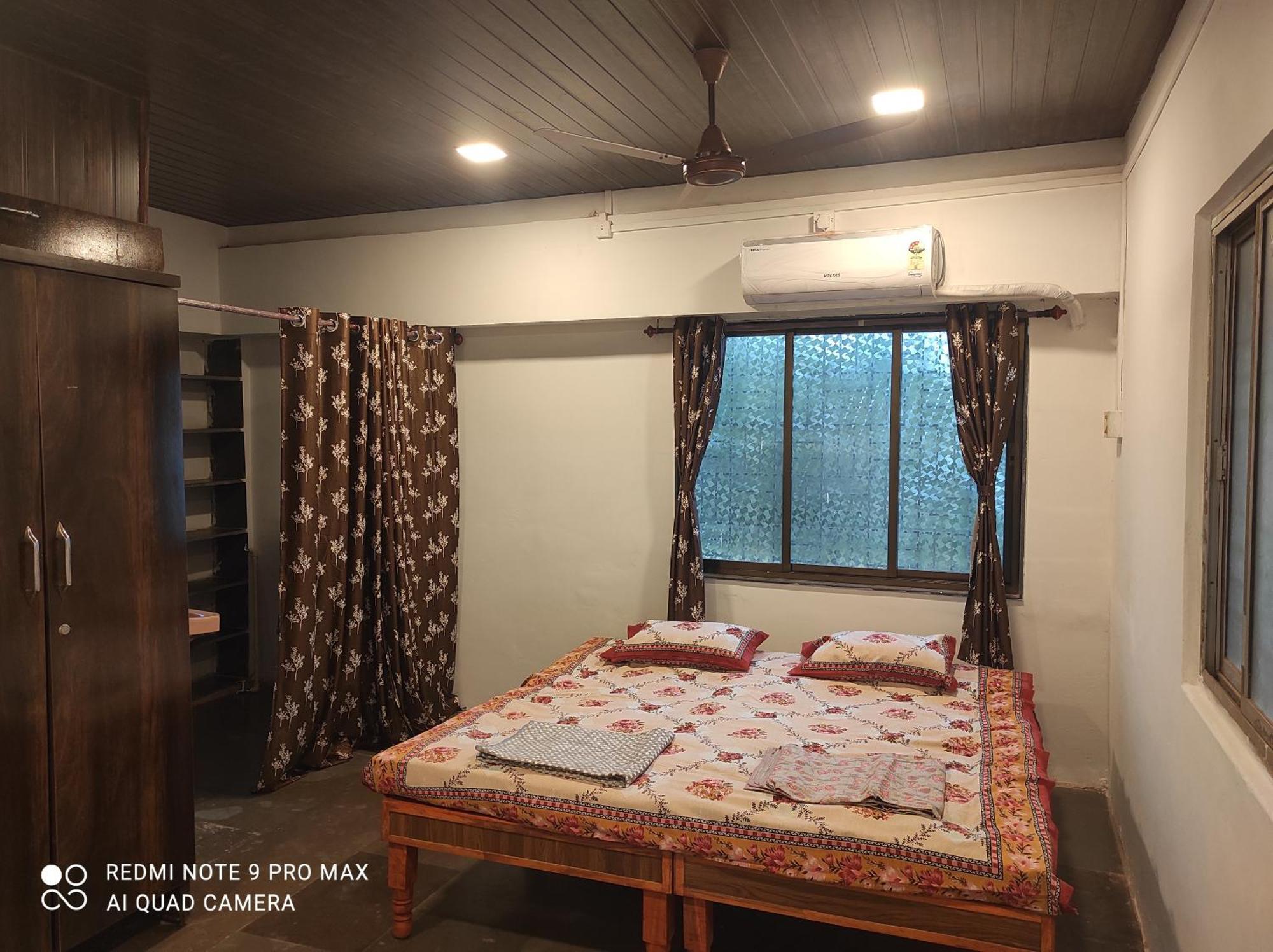 Ratnāgiri Swanand Home Stay מראה חיצוני תמונה